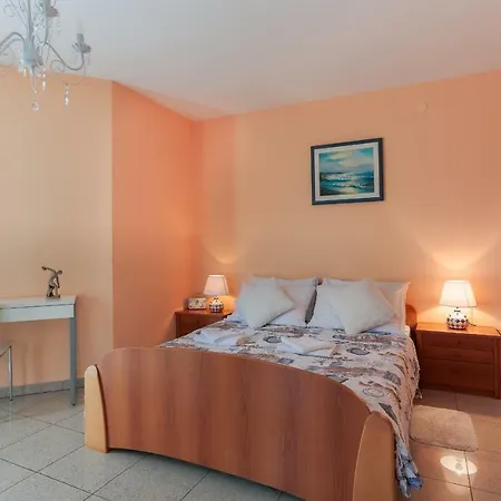 Apartments Dora Medulin Extérieur photo