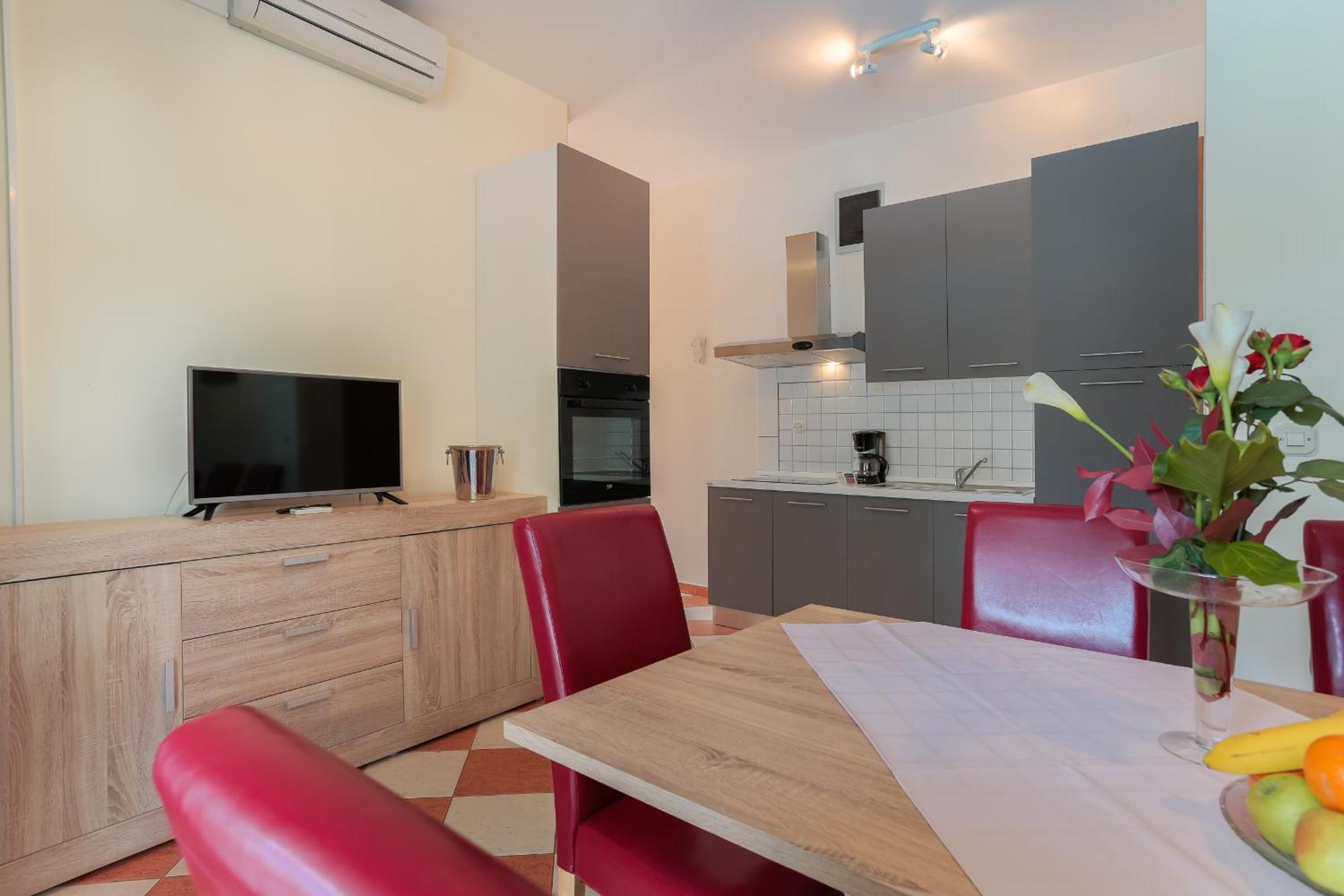 Dora Apartmán